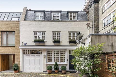 undefined, Hallam Mews, London W1W
