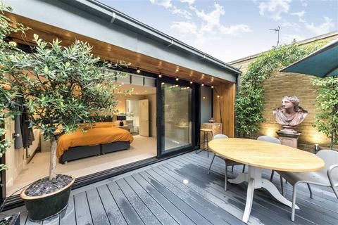 undefined, Hallam Mews, London W1W