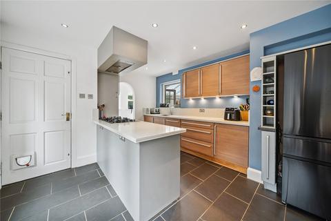 4 bedroom detached house for sale, Ingledew Drive, Leeds, West Yorkshire