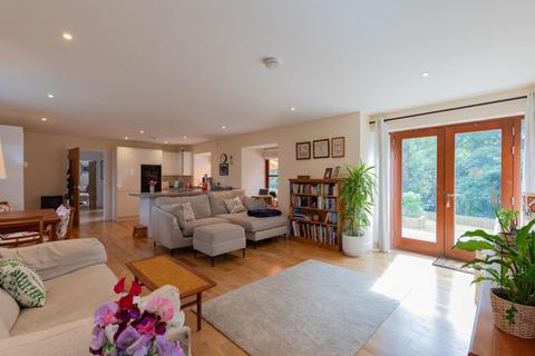 undefined, Shirva Farm Steading, Kilsyth, G65 9LJ