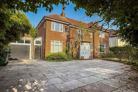 undefined, Waterloo Road, Southport PR8