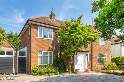 3 bedroom detached house for sale, Waterloo Road, Southport PR8