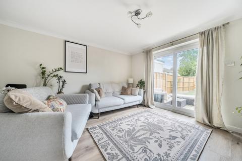 19 Firs Avenue, Windsor, SL4 4BL