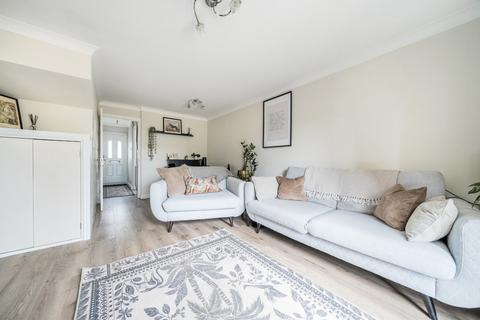 19 Firs Avenue, Windsor, SL4 4BL