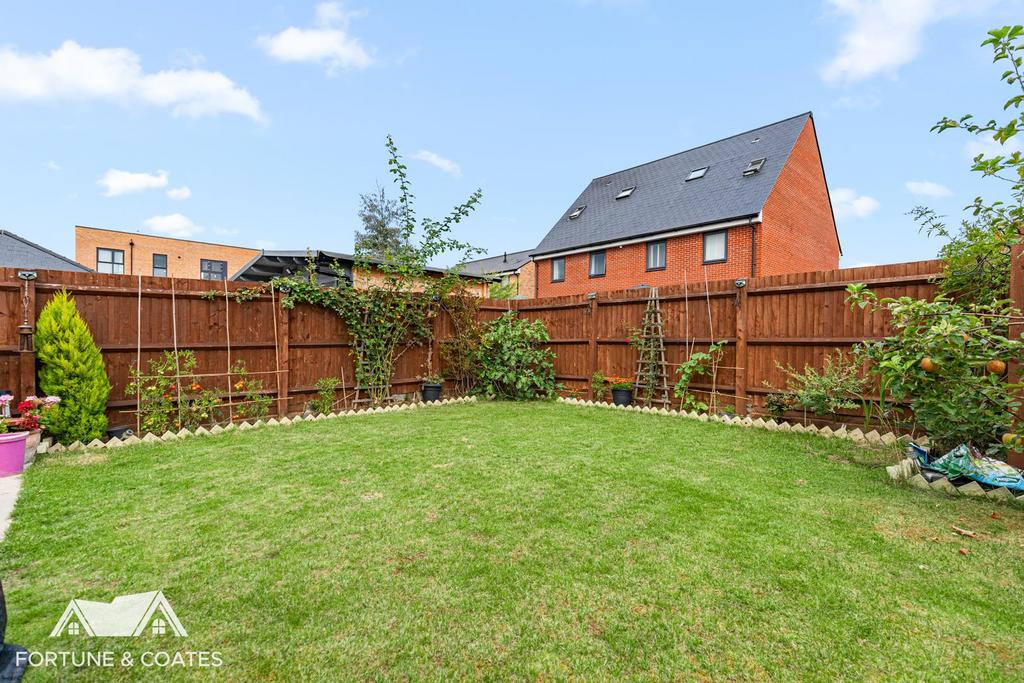 Plumtree Drive 16.jpg