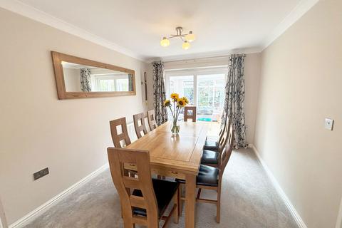 4 bedroom detached house for sale, Hollywood Drive, Hollywood