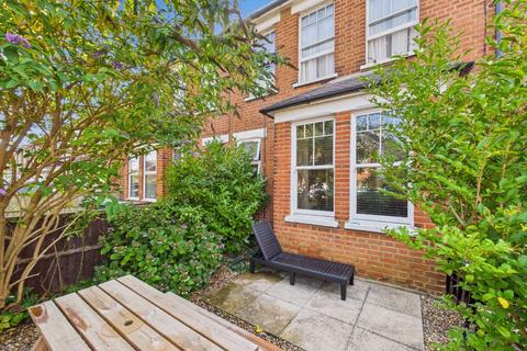 1 bedroom maisonette for sale, Gordon Road, Ashford, Surrey, TW15