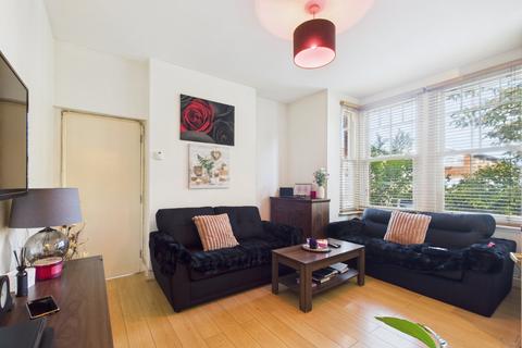 1 bedroom maisonette for sale, Gordon Road, Ashford, Surrey, TW15