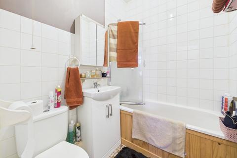1 bedroom maisonette for sale, Gordon Road, Ashford, Surrey, TW15