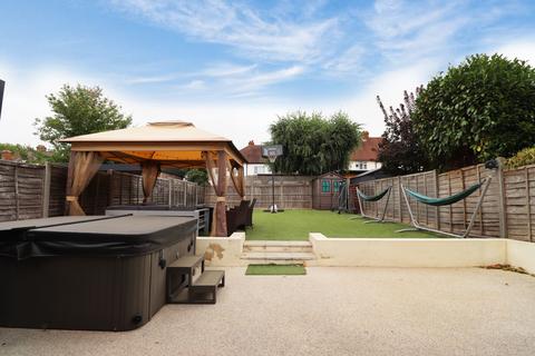 23 Hambro Avenue, Bromley, BR2 7LS