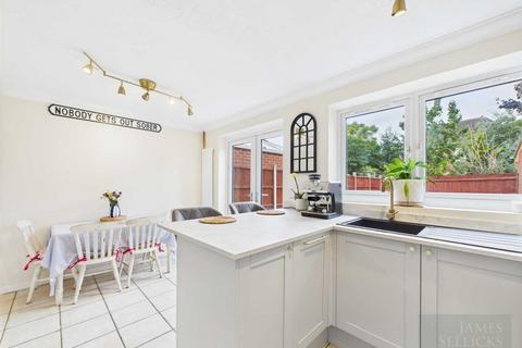 3 bedroom semi-detached house for sale, Jasmine Close, Lutterworth, Leicestershire