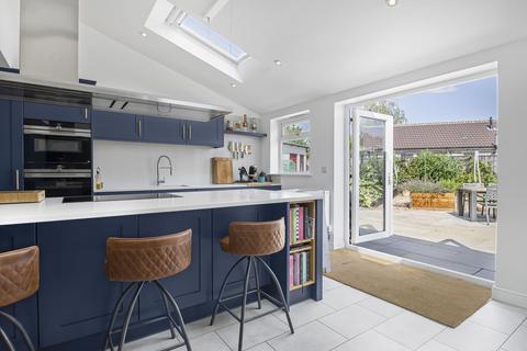 103 Howard Road, Cambridge, CB5 8QT