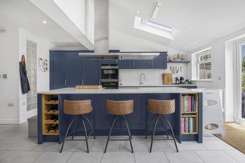 103 Howard Road, Cambridge, CB5 8QT