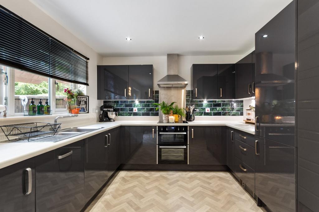 Kitchen Diner