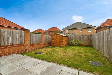 3 bedroom semi-detached house for sale, Owen Close, Cottingham