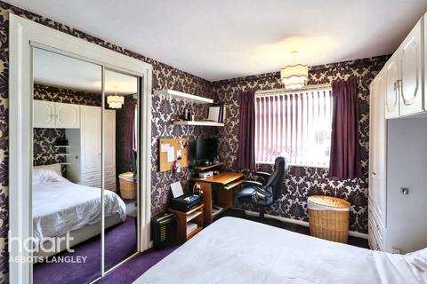 2 bedroom apartment for sale, Shirley Road, Abbots Langley
