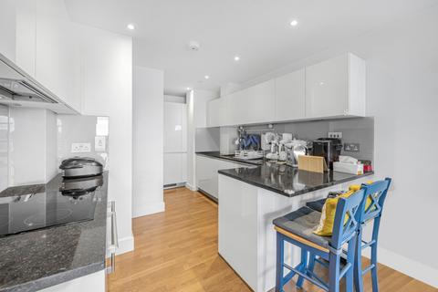 2 bedroom flat for sale, Henry Macaulay Avenue, Kingston upon Thames, UK