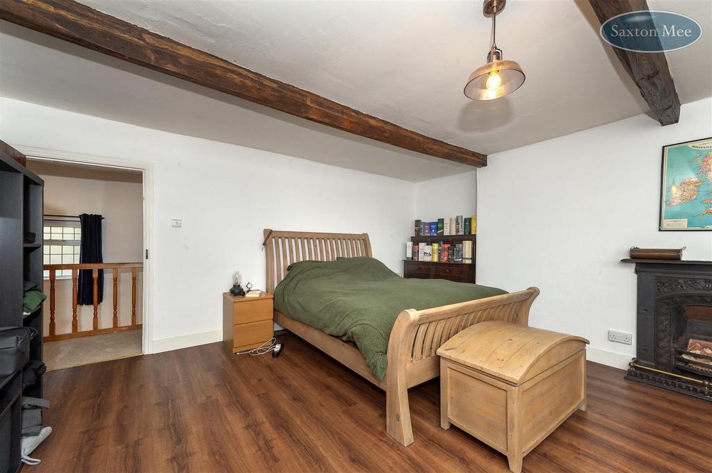 4 BRIERY BUSK FARM - bedroom 1343.jpg