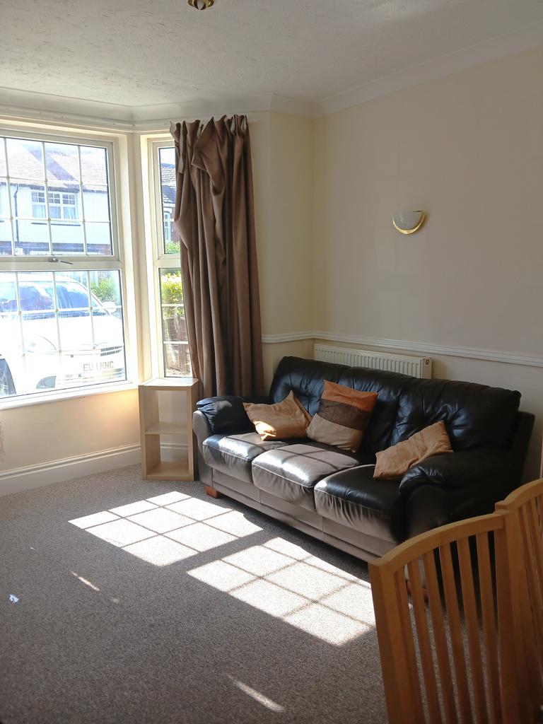 Lounge 2