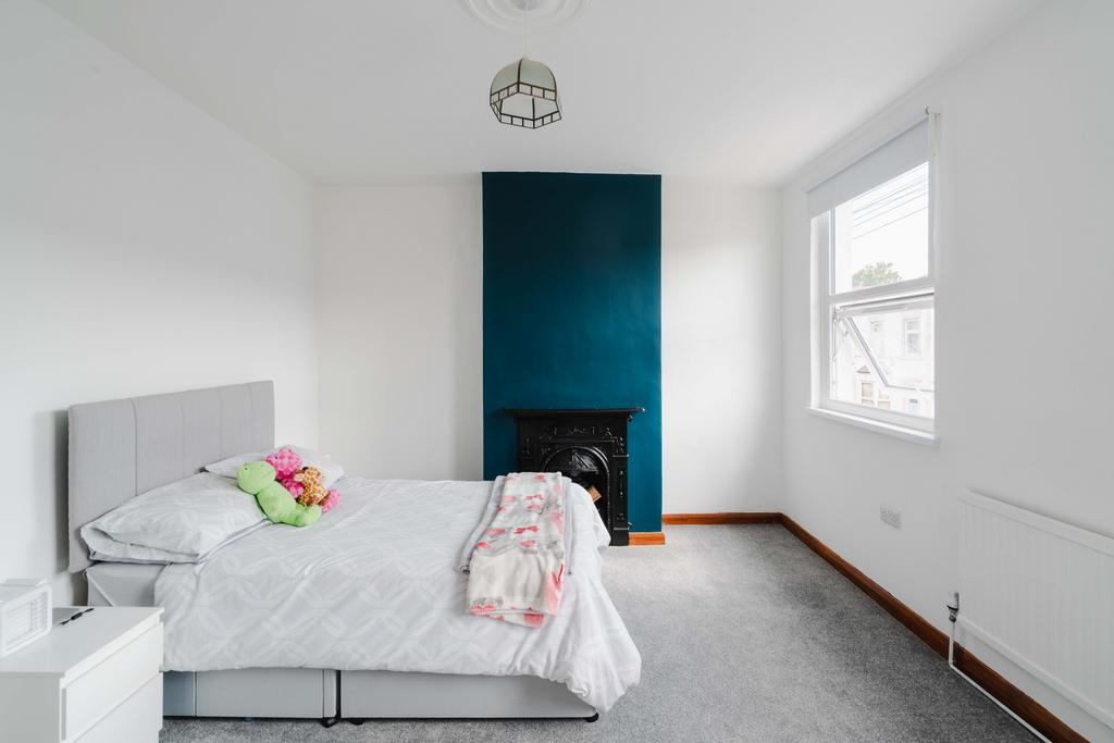 House in Bristol - More
