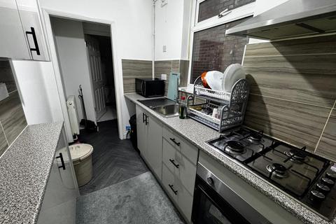 undefined, Avon Street, Leicester, Leicestershire, LE2
