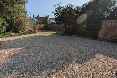5 bedroom house to rent, Newport Road, Cowes, Isle of Wight