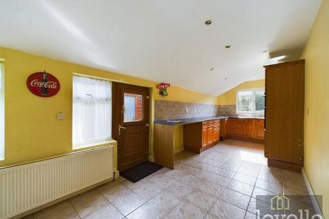 3 bedroom detached bungalow for sale, Mablethorpe Road, Theddlethorpe, Mablethorpe, Lincolnshire, LN12 1NQ