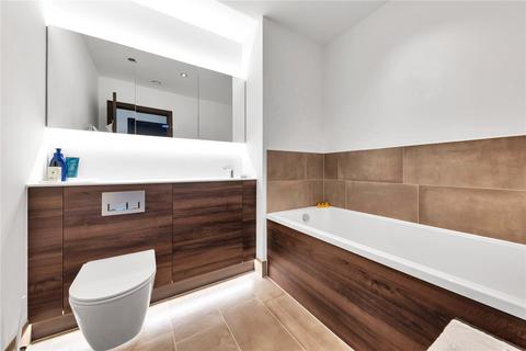 Flat 602, 4 Station Square, Cambridge, CB1 2GE