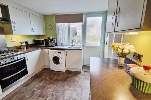 51 Carlyon Gardens, Exeter, EX1 3AG