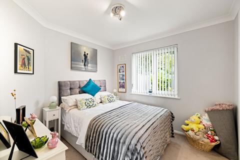 Suilven Egerton Road, Dover, CT16 3AG