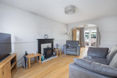 17 Beckford Way, Maidenbower, Crawley, RH10 7LT