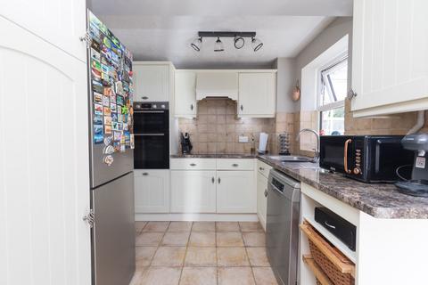 17 Beckford Way, Maidenbower, Crawley, RH10 7LT
