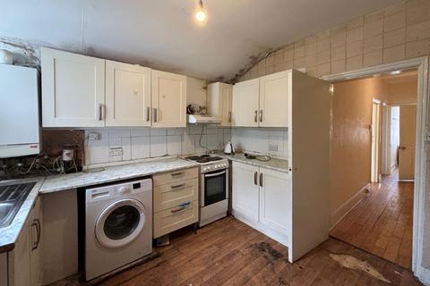 53a Victoria Road, Southall, UB2 4EE