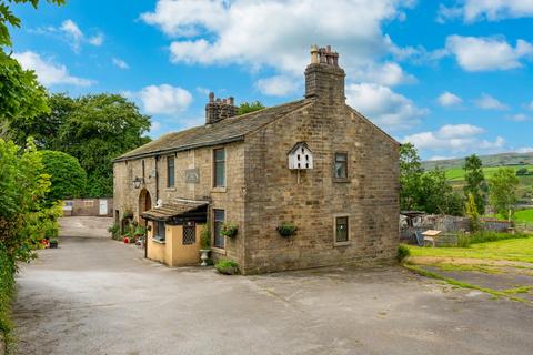 3 bedroom farm house for sale, Halifax Road, Littleborough, OL15