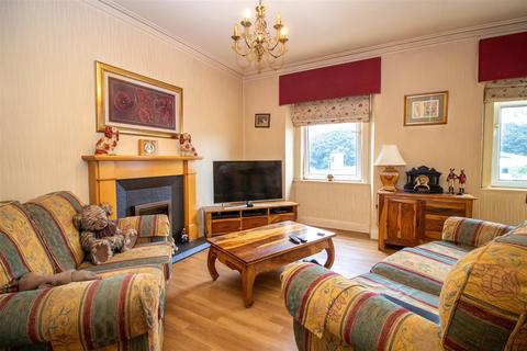 2 bedroom flat for sale, Laidlaw Terrace, Hawick
