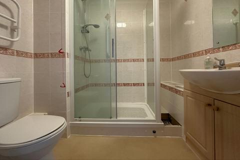 1 bedroom flat for sale, Beechwood Avenue, Deal, CT14
