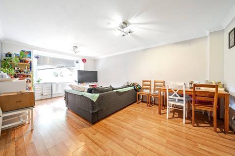 2 bedroom apartment for sale, Arborfield Close, London