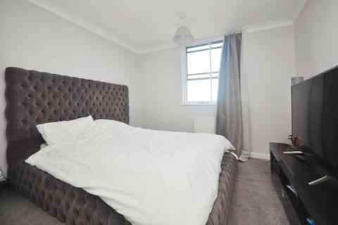 2 bedroom flat for sale, Eagle Way, Warley, Brentwood