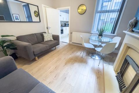 1 bedroom house to rent, Cotswold Street, L7 2PY,