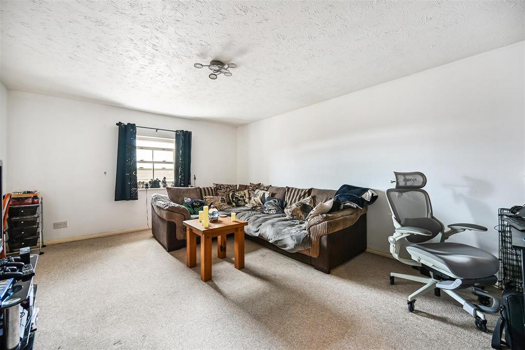 Living Room.jpg