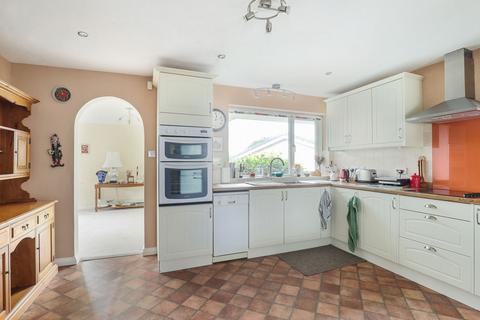 3 bedroom detached bungalow for sale, Karen Drive, Bristol BS48