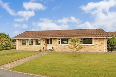 3 bedroom detached bungalow for sale, Karen Drive, Bristol BS48