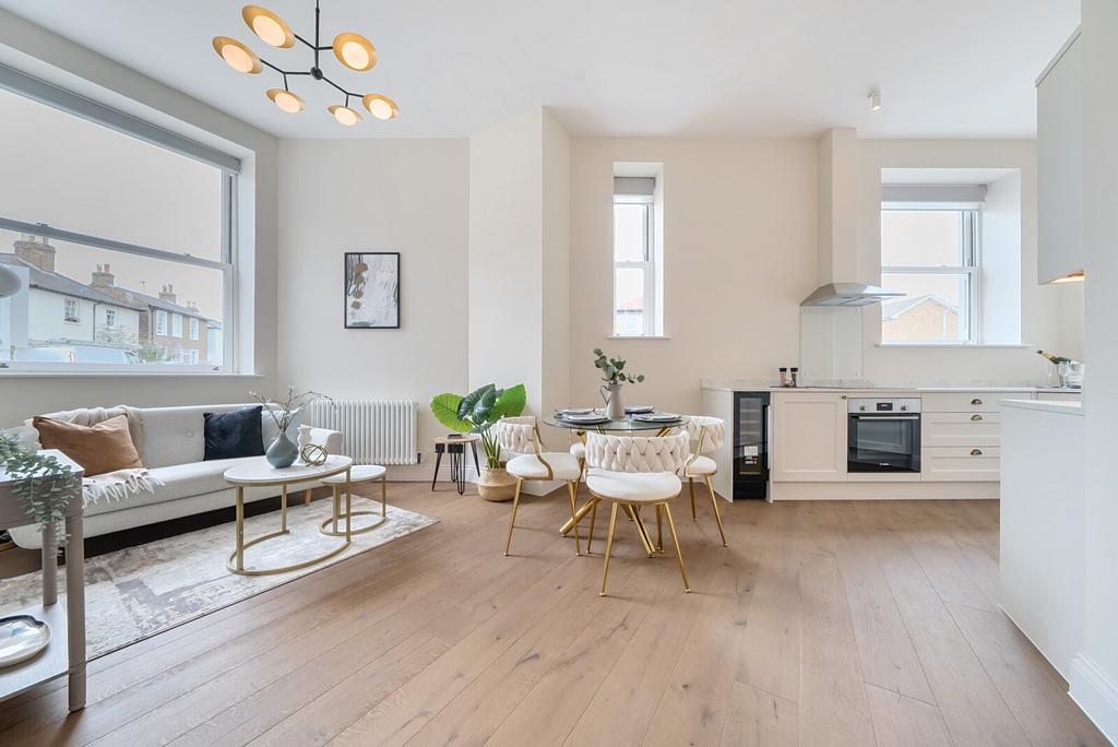 Living Room/Kitchen