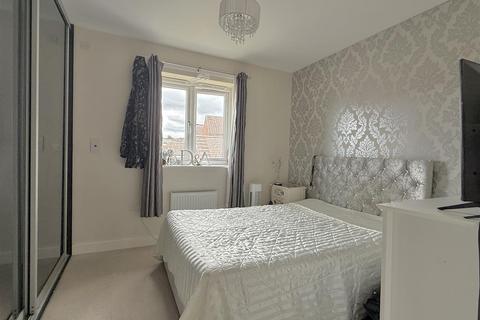 3 bedroom semi-detached house for sale, Birdwood Crescent, Bideford EX39