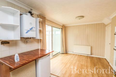 3 bedroom semi-detached house for sale, St. Peters Road, Chelmsford, CM1
