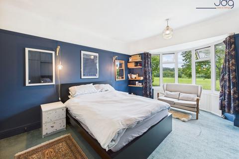 58 Barton Road, Lancaster, LA1 4EP