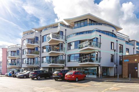 2 bedroom apartment for sale, Cowes, Isle of Wight
