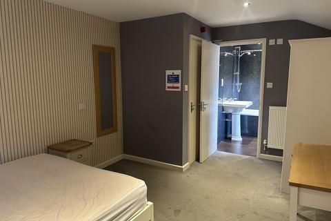 1 bedroom house of multiple occupation to rent, Newport, Lincoln,