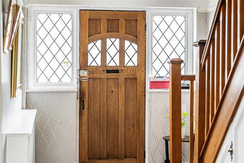 4 bedroom detached house for sale, Carleton Avenue, Wallington