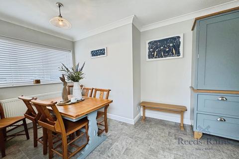 15 Springfield Drive, Barlby, Selby, YO8 5JN